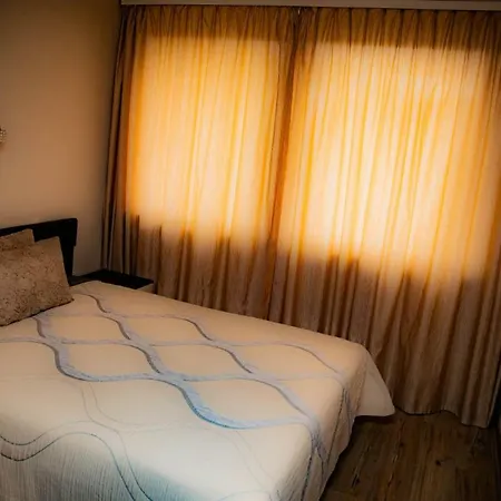 アパート Near By Sea And Center Of パランガ